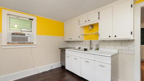 8 Elizabeth Street Mount Vernon OH 43050