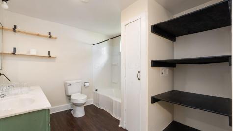 8 Elizabeth Street Mount Vernon OH 43050