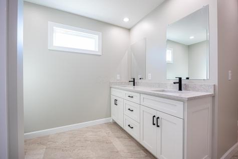 790 State Route 314 Road Centerburg OH 43011