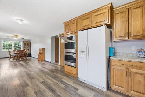 11455 Colwill Road Gambier OH 43022