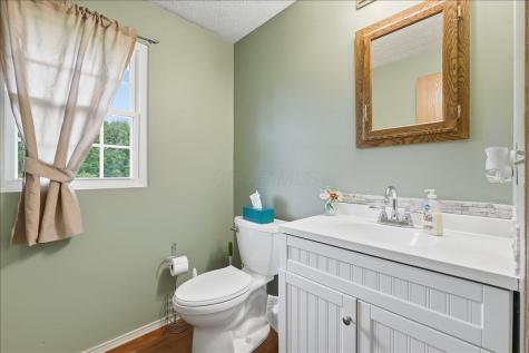 11455 Colwill Road Gambier OH 43022