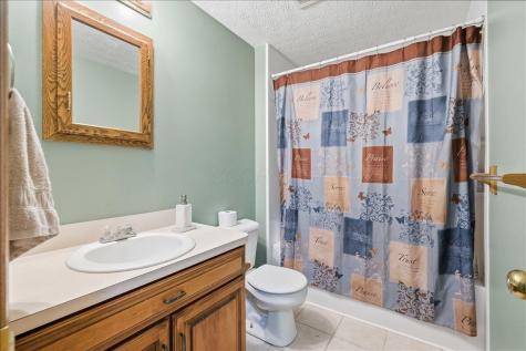 11455 Colwill Road Gambier OH 43022