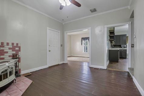 106 Union Street Centerburg OH 43011