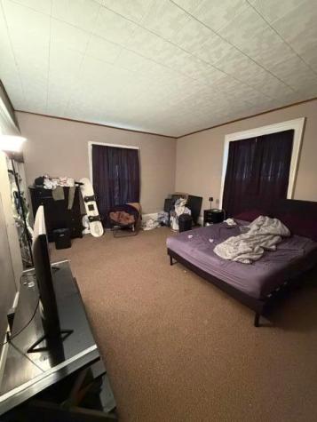 329 N Main Street Utica OH 43080