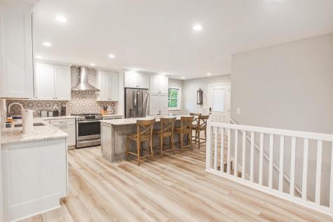361 Northridge Heights Drive Howard OH 43028