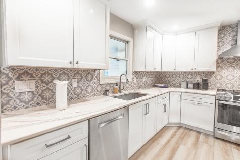 361 Northridge Heights Drive Howard OH 43028