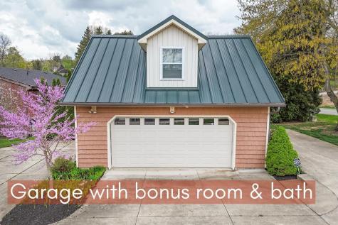 361 Northridge Heights Drive Howard OH 43028