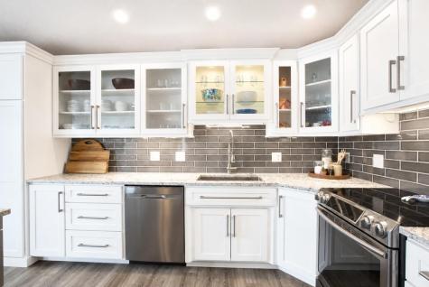 401 Lakeview Heights Drive Howard OH 43028