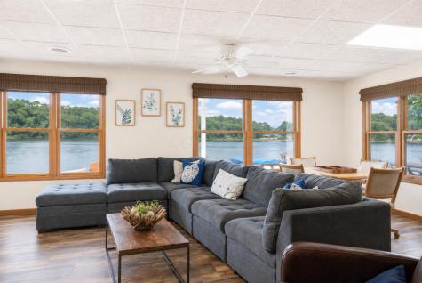 401 Lakeview Heights Drive Howard OH 43028