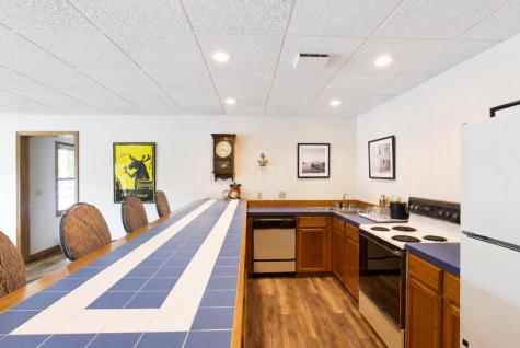 401 Lakeview Heights Drive Howard OH 43028