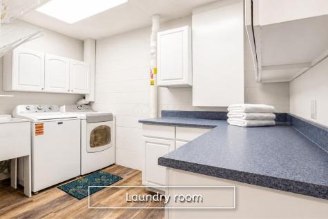 401 Lakeview Heights Drive Howard OH 43028