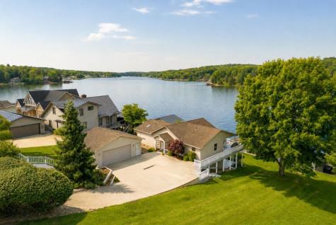 401 Lakeview Heights Drive Howard OH 43028