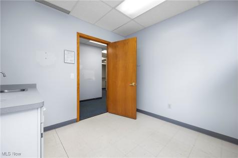 5319 Meadow Lane Court Elyria OH 44035