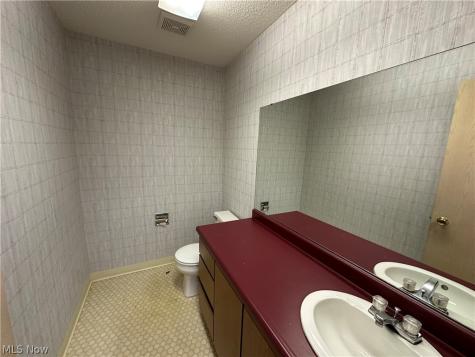 755 Boardman Canfield H2 Youngstown OH 44512