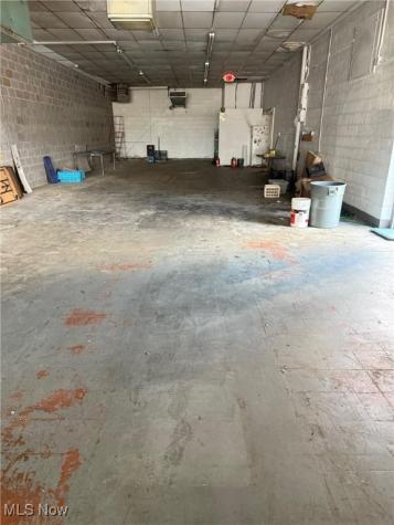 5370 Ridge Road Parma OH 44129