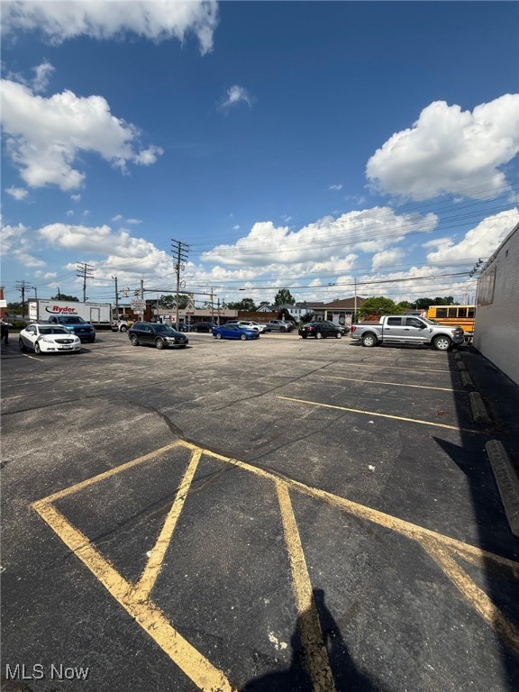 5370 Ridge Road Parma OH 44129