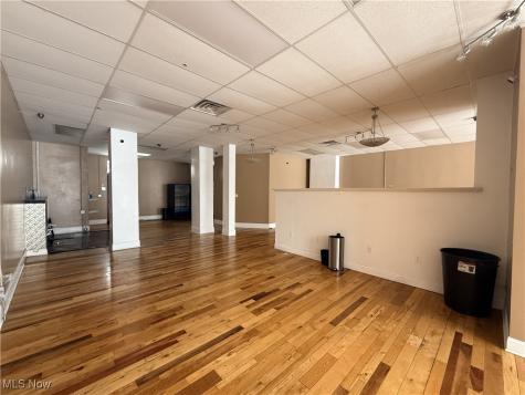 2122 S Taylor Road Cleveland Heights OH 44118