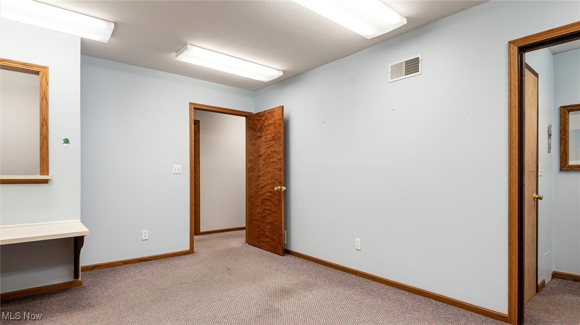 139 S Kennebec Avenue Mcconnelsville OH 43756