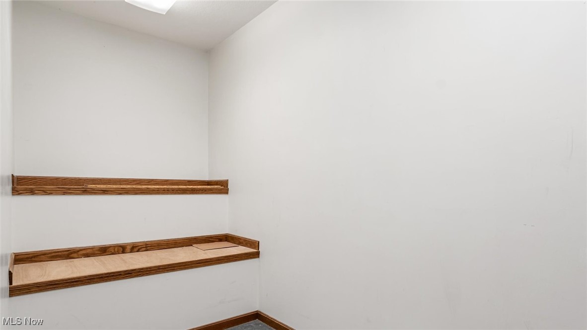 139 S Kennebec Avenue Mcconnelsville OH 43756