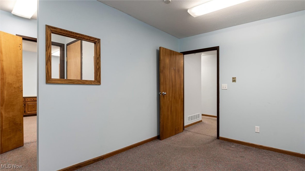 139 S Kennebec Avenue Mcconnelsville OH 43756