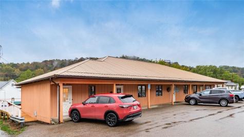 139 S Kennebec Avenue Mcconnelsville OH 43756