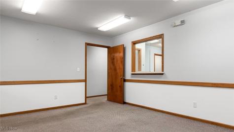 139 S Kennebec Avenue Mcconnelsville OH 43756