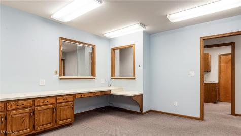 139 S Kennebec Avenue Mcconnelsville OH 43756