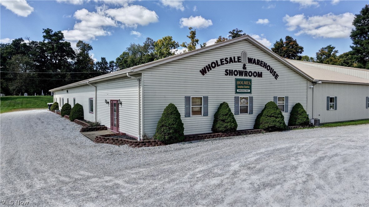 1299 Us Route 62 Wilmot OH 44689