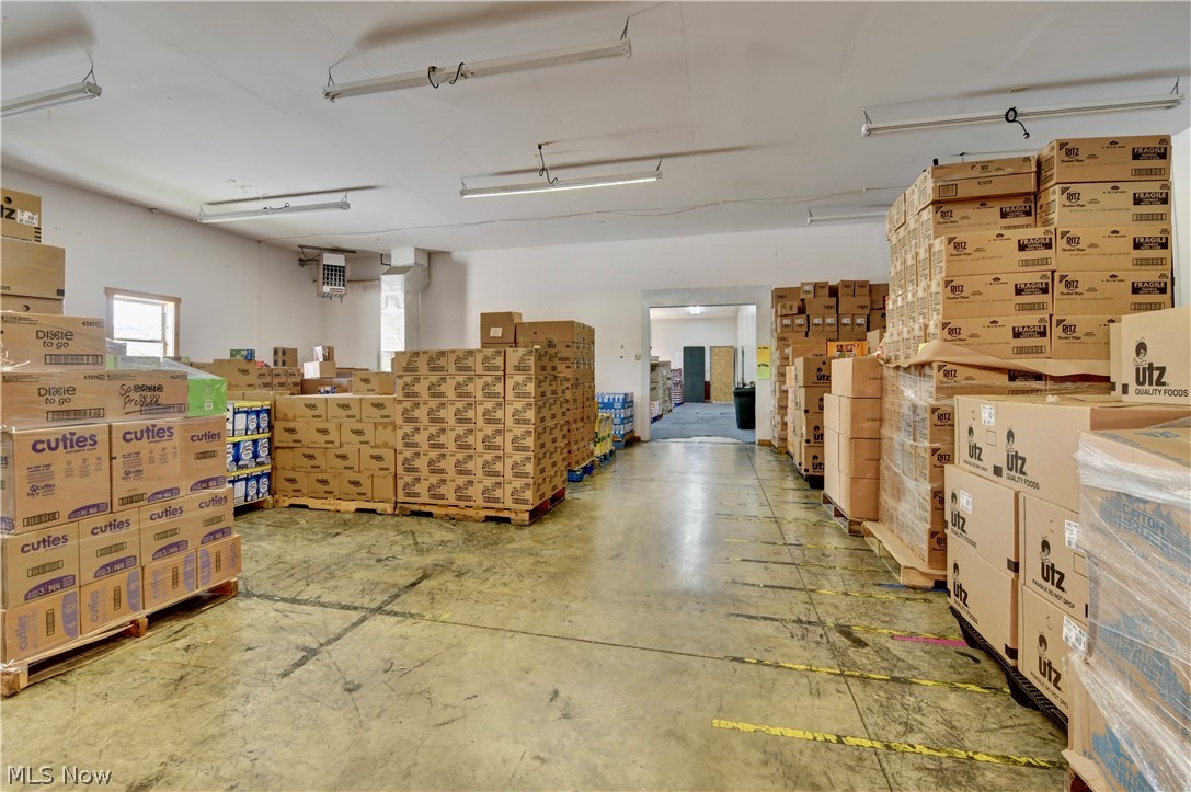 1299 Us Route 62 Wilmot OH 44689