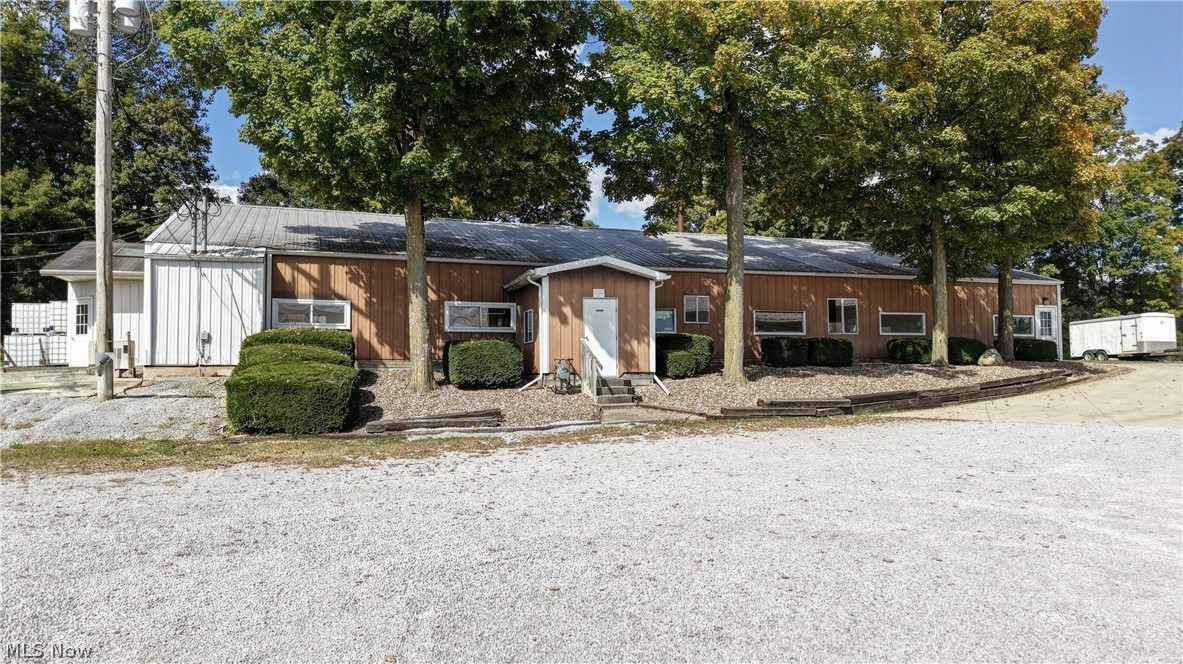 1299 Us Route 62 Wilmot OH 44689