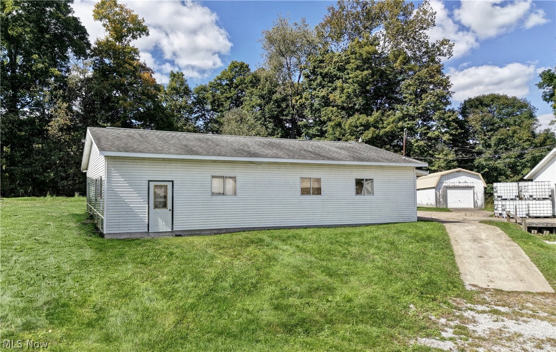 1299 Us Route 62 Wilmot OH 44689
