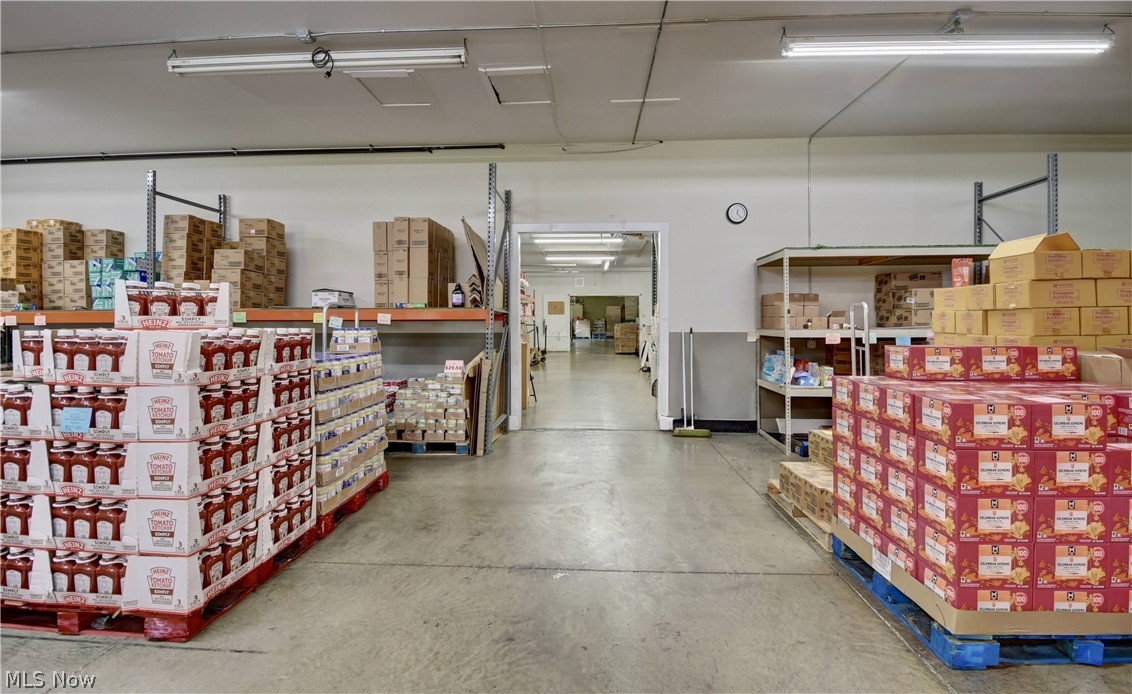 1299 Us Route 62 Wilmot OH 44689