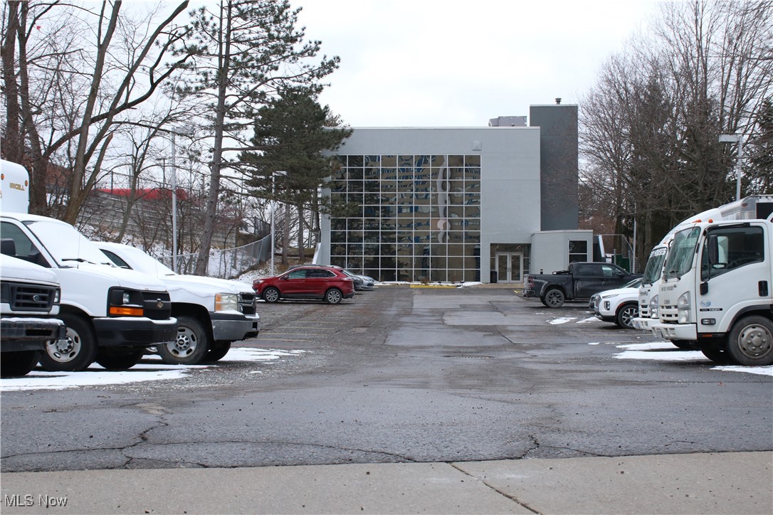 6731 Ridge Parma OH 44129