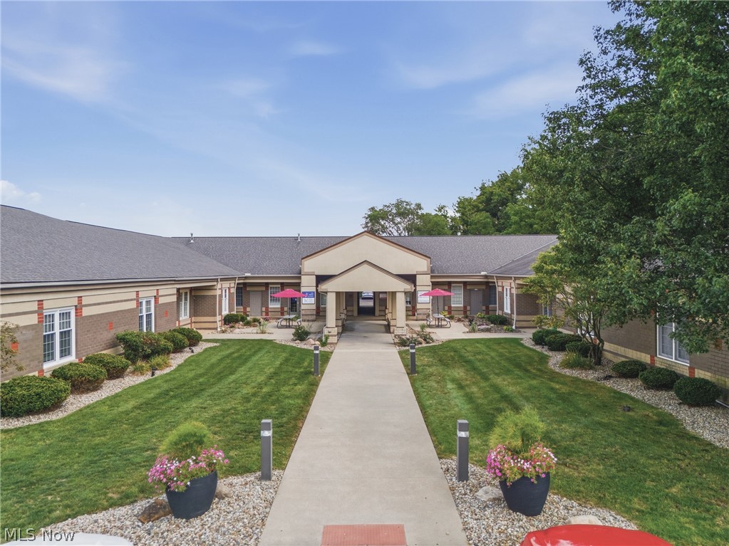 4368 Dressler Road NW Canton OH 44718