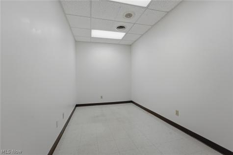 4368 Dressler Road NW Canton OH 44718