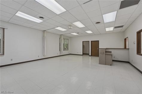 4368 Dressler Road NW Canton OH 44718