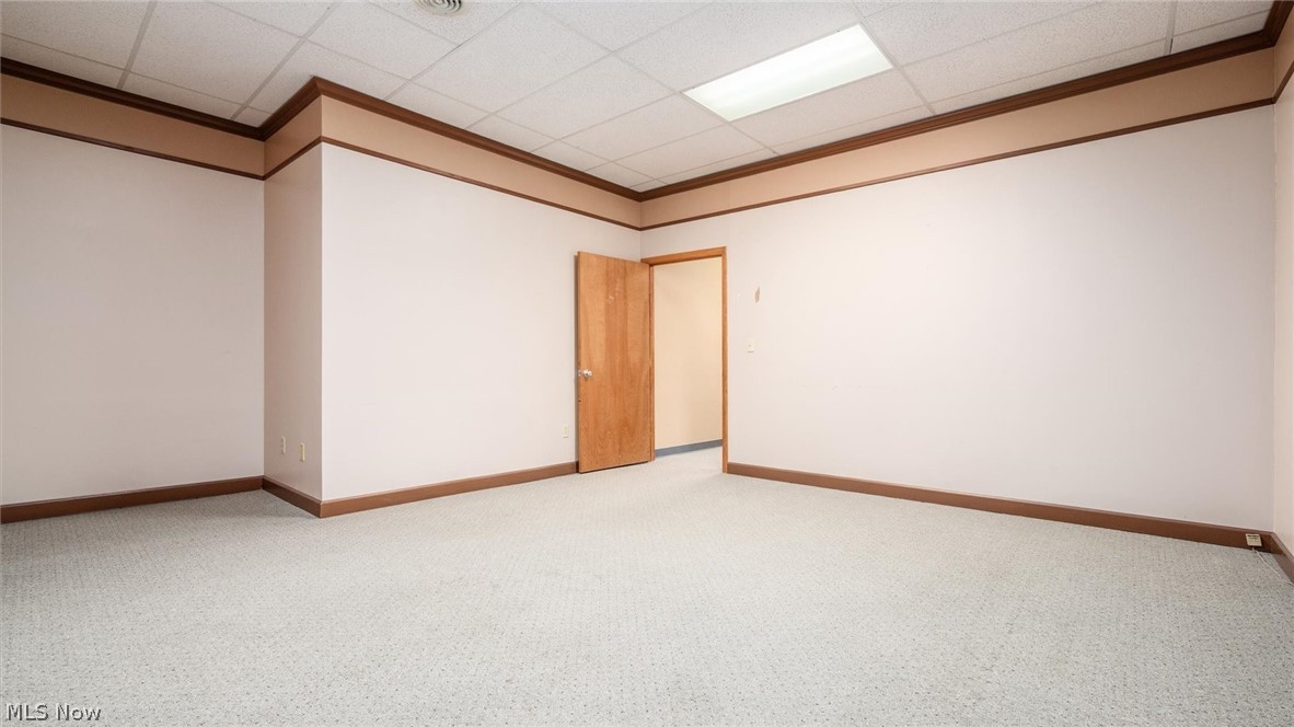 927 Wheeling Avenue Cambridge OH 43725