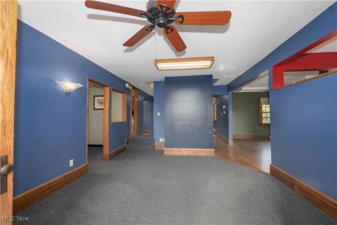 816 E Turkeyfoot Lake Road Akron OH 44319