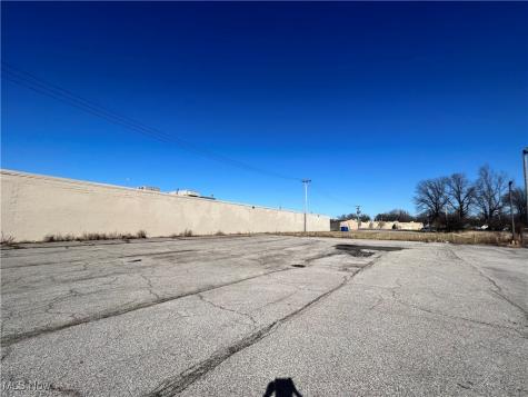 321 Babbitt Road Euclid OH 44123