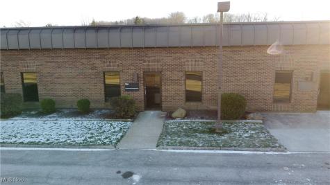 7120 Brookwood Drive Brookfield OH 44403