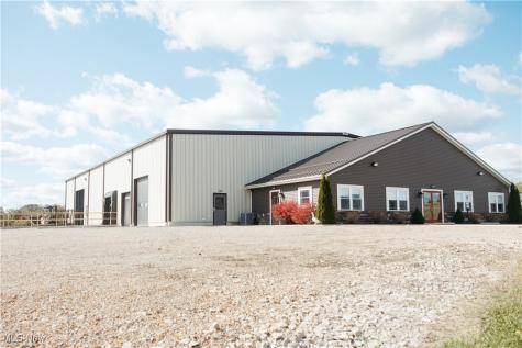 59715 West Road New Concord OH 43762