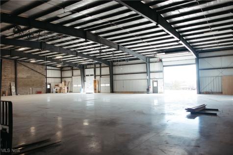 59715 West Road New Concord OH 43762