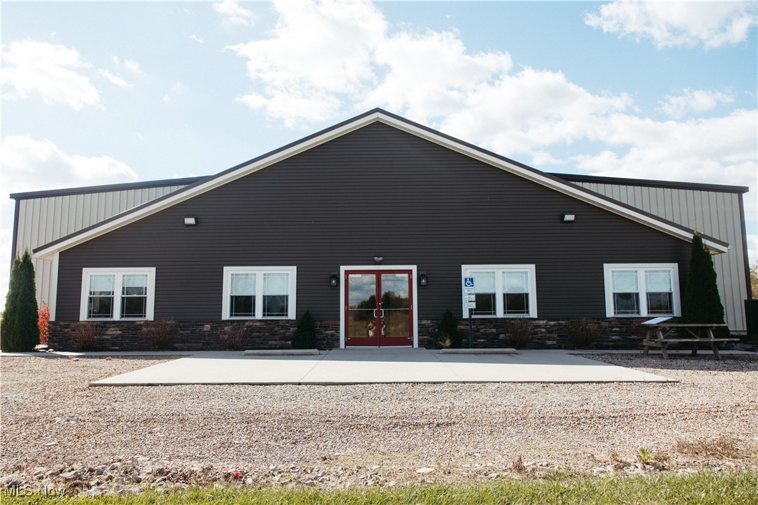 59715 West Road New Concord OH 43762