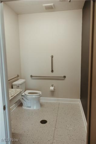 59715 West Road New Concord OH 43762