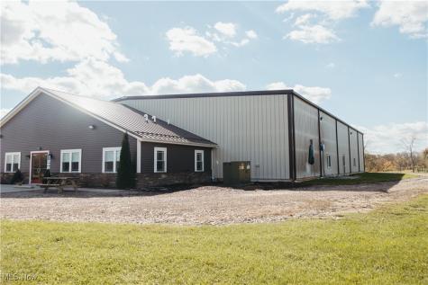 59715 West Road New Concord OH 43762