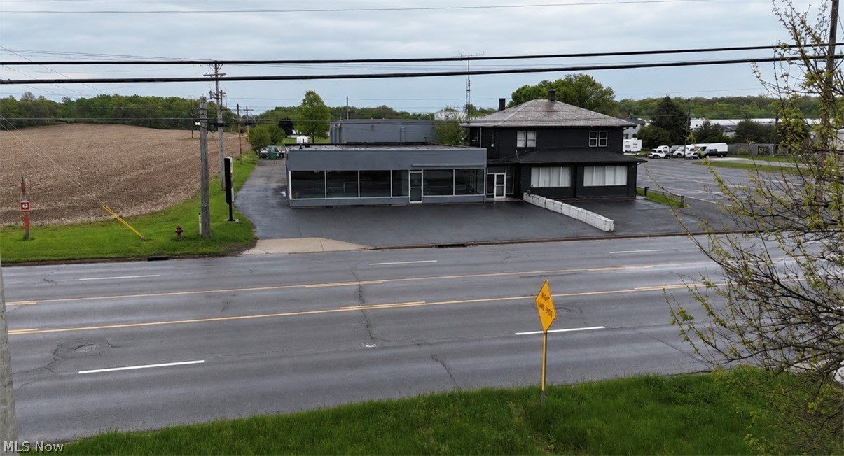 4510 Erie Avenue SW Navarre OH 44662