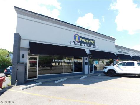 22223 Lorian Road Fairview Park OH 44126