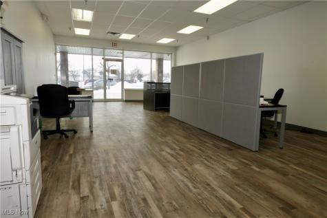 375 Lear Road Avon Lake OH 44012