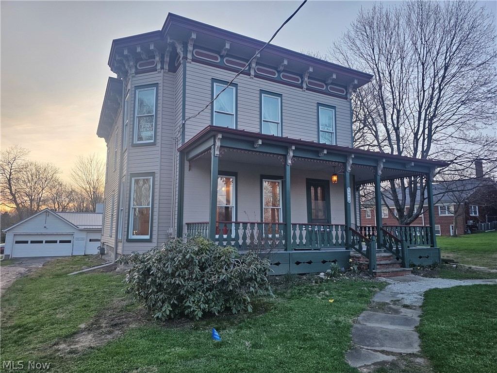 14576 W Park Street Burton OH 44021