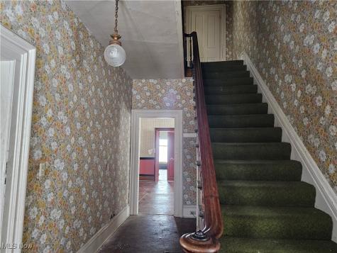 14576 W Park Street Burton OH 44021